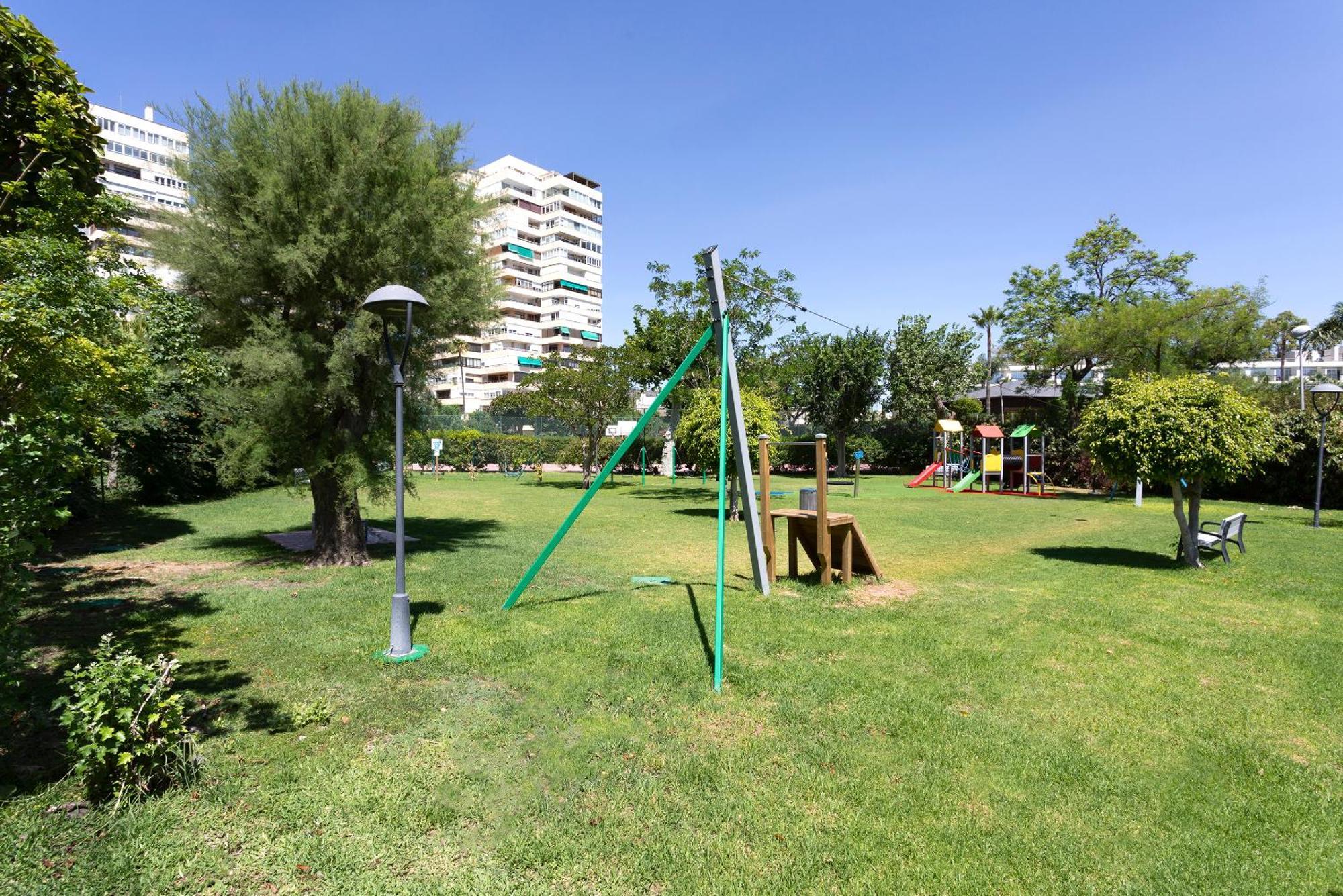 Sunstay Luxe Flat III Playamar Торемолинос Екстериор снимка